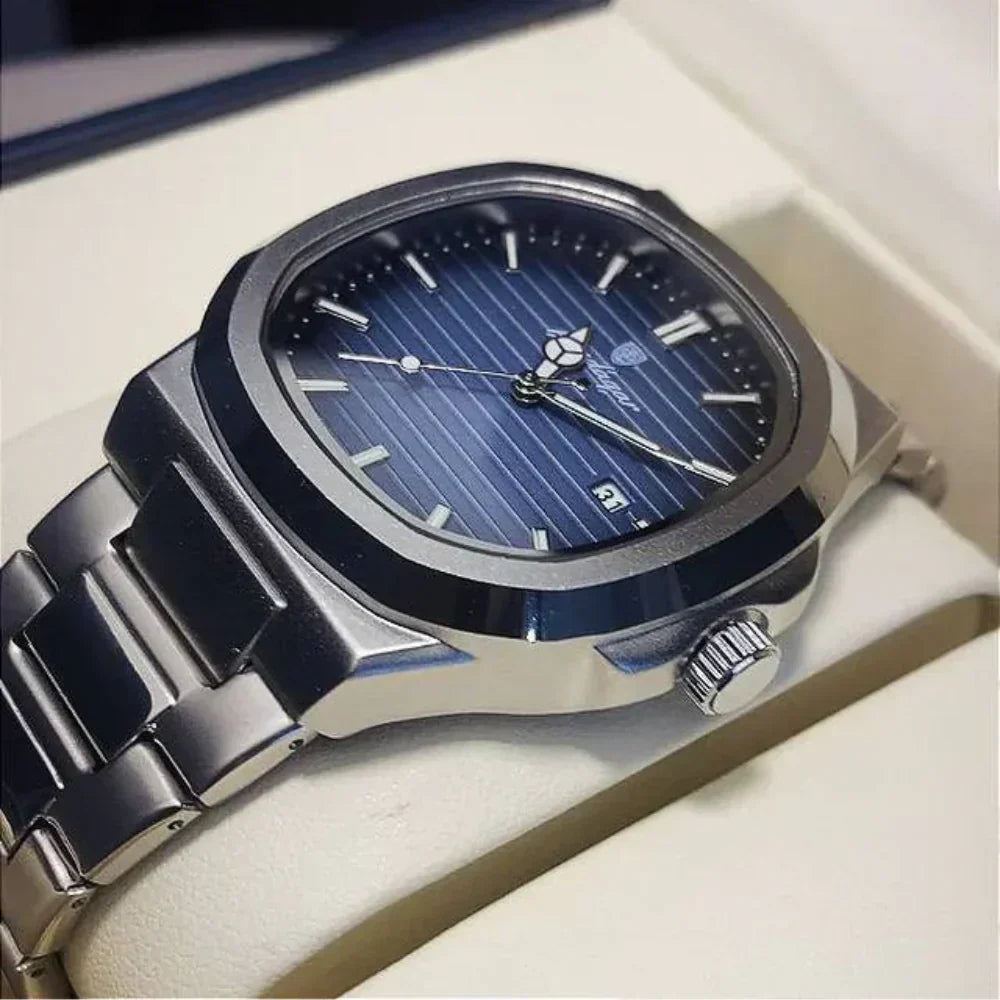 Nautilus Deluxe Watch