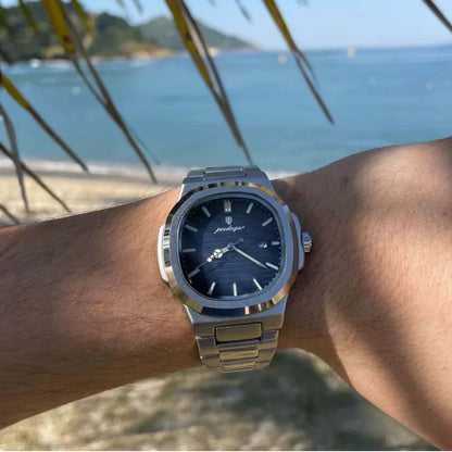 Nautilus Deluxe Watch